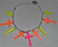 /album/neon-queen/itfiguresnew-22-jpg/