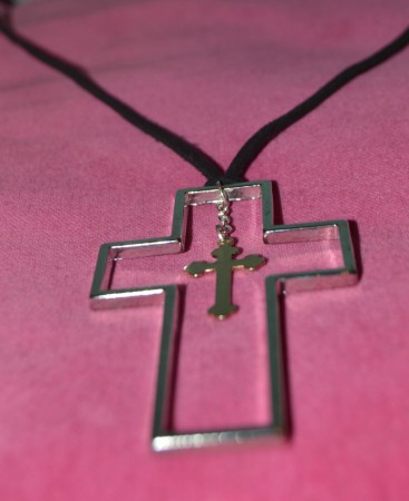 Double Cross Necklace £7